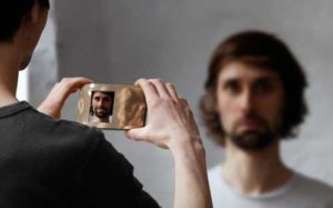 Rethinking Photography: Artificial Smile von Stefan Stubbe und Andreas Schmelas